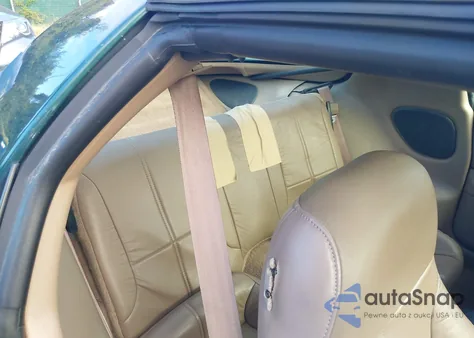 1995 Chevrolet Camaro Z28 z USA, uszkodzony, nr VIN 2G1FP22P3S2181990